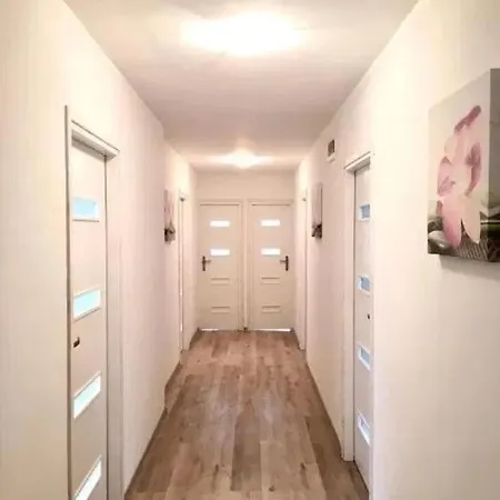 Σπίτι διακοπών Do 12 Osob, Balia Z Jacuzzi Malszewko